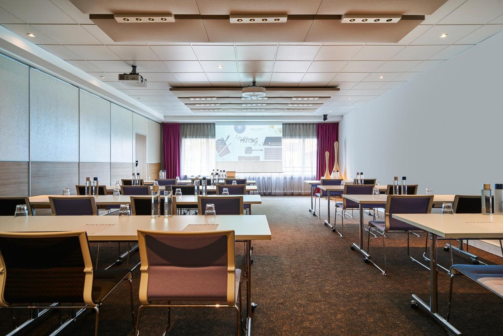 Novotel Paris Rueil Malmaison Екстер'єр фото