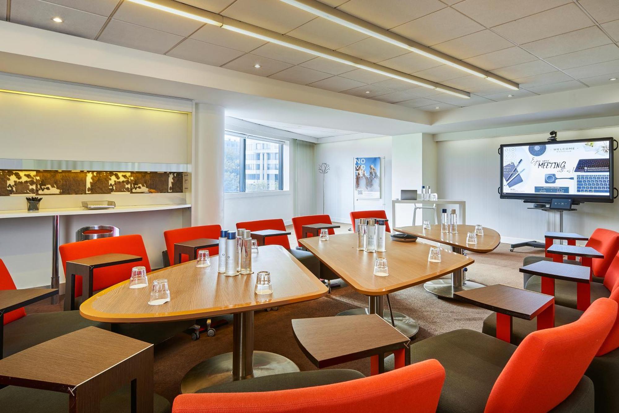 Novotel Paris Rueil Malmaison Екстер'єр фото