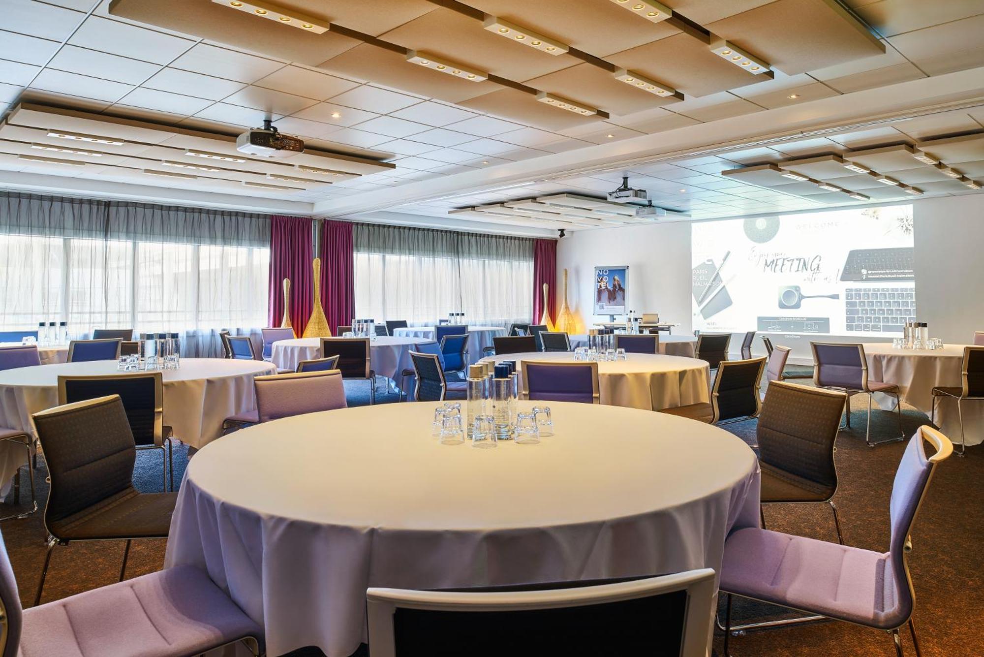 Novotel Paris Rueil Malmaison Екстер'єр фото