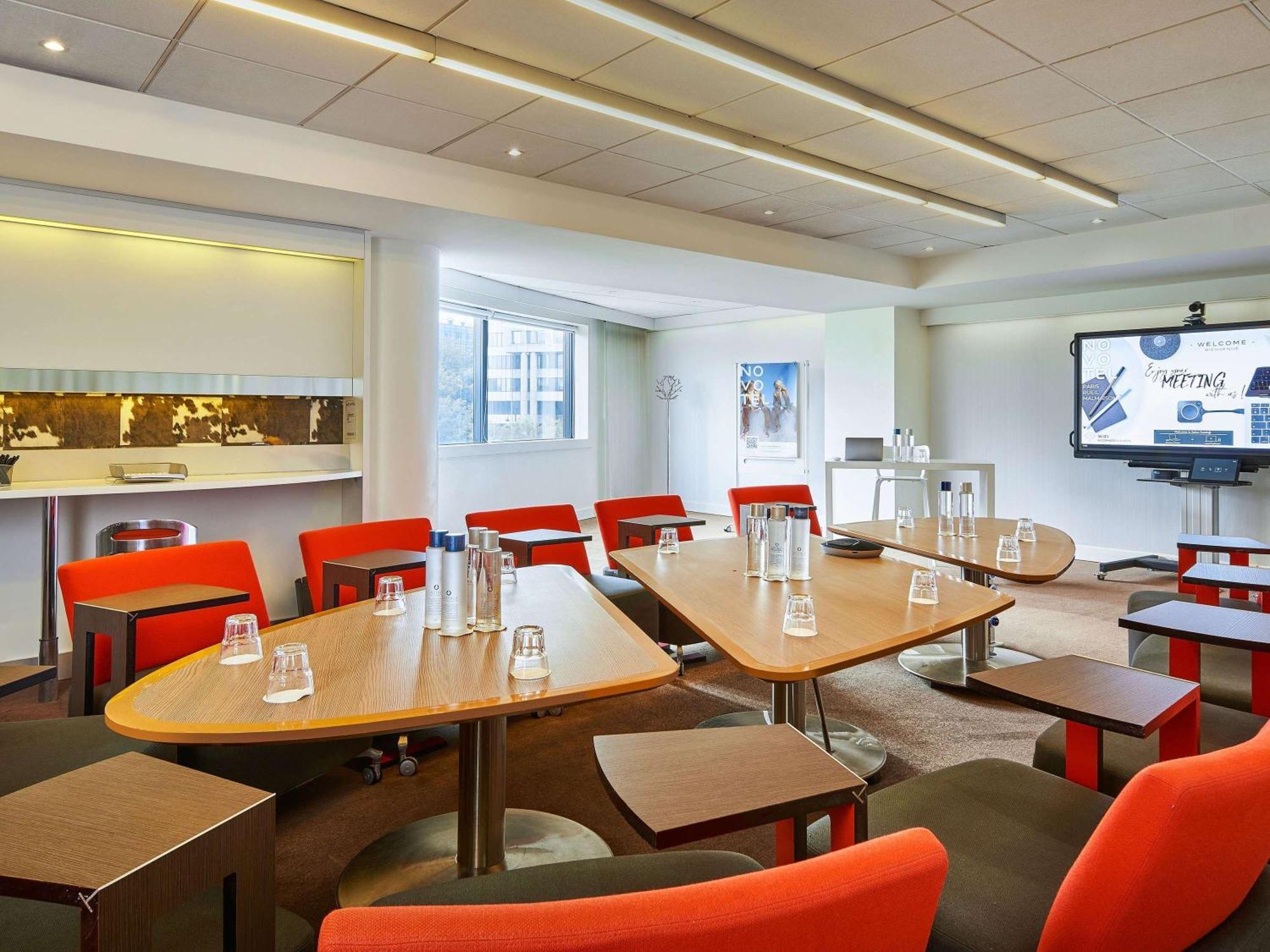 Novotel Paris Rueil Malmaison Екстер'єр фото