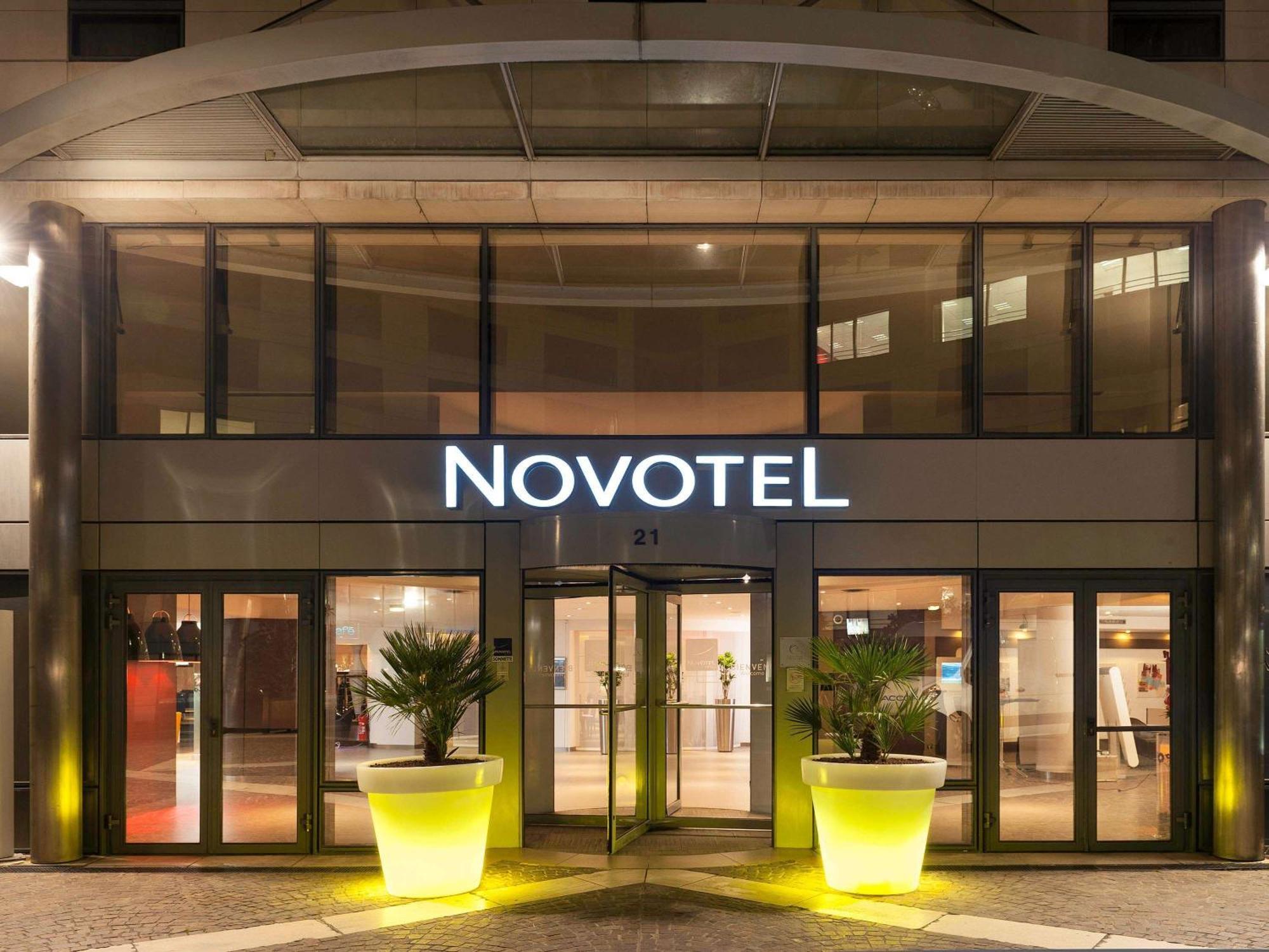 Novotel Paris Rueil Malmaison Екстер'єр фото